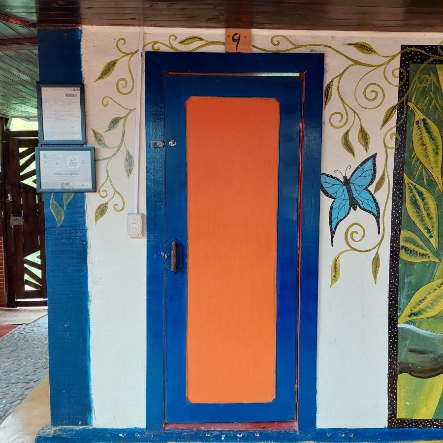 Hostal La Pijarana Salento Esterno foto