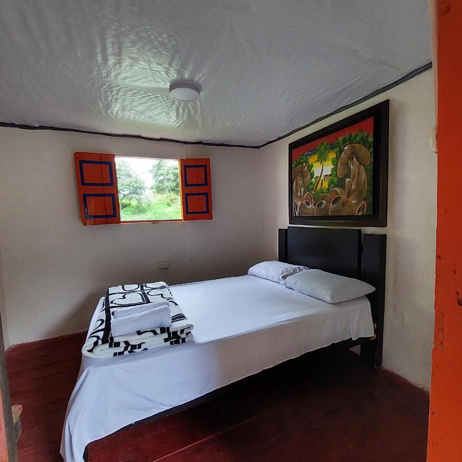 Hostal La Pijarana Salento Esterno foto