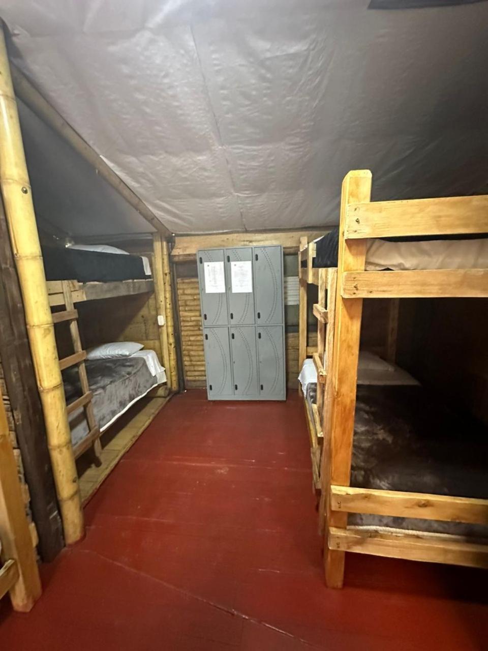 Hostal La Pijarana Salento Esterno foto